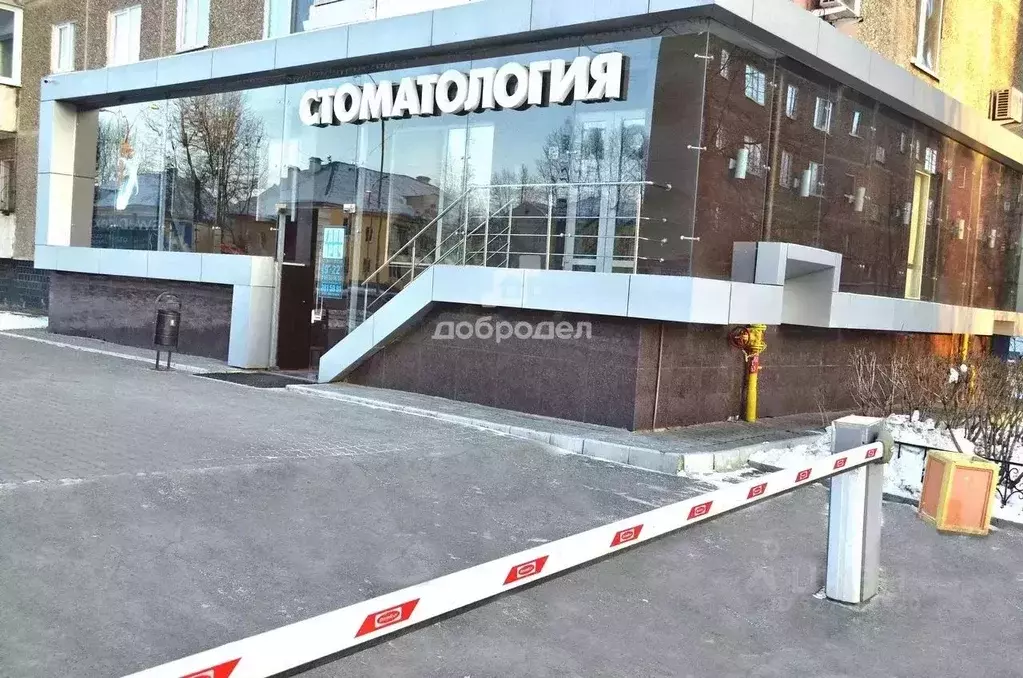 Помещение свободного назначения в Свердловская область, Екатеринбург ... - Фото 1