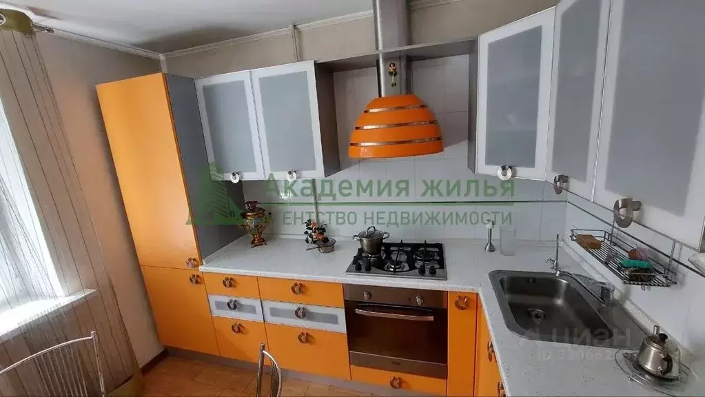 3-к кв. Саратовская область, Саратов ул. Имени Карла Маркса, 32/40 ... - Фото 2