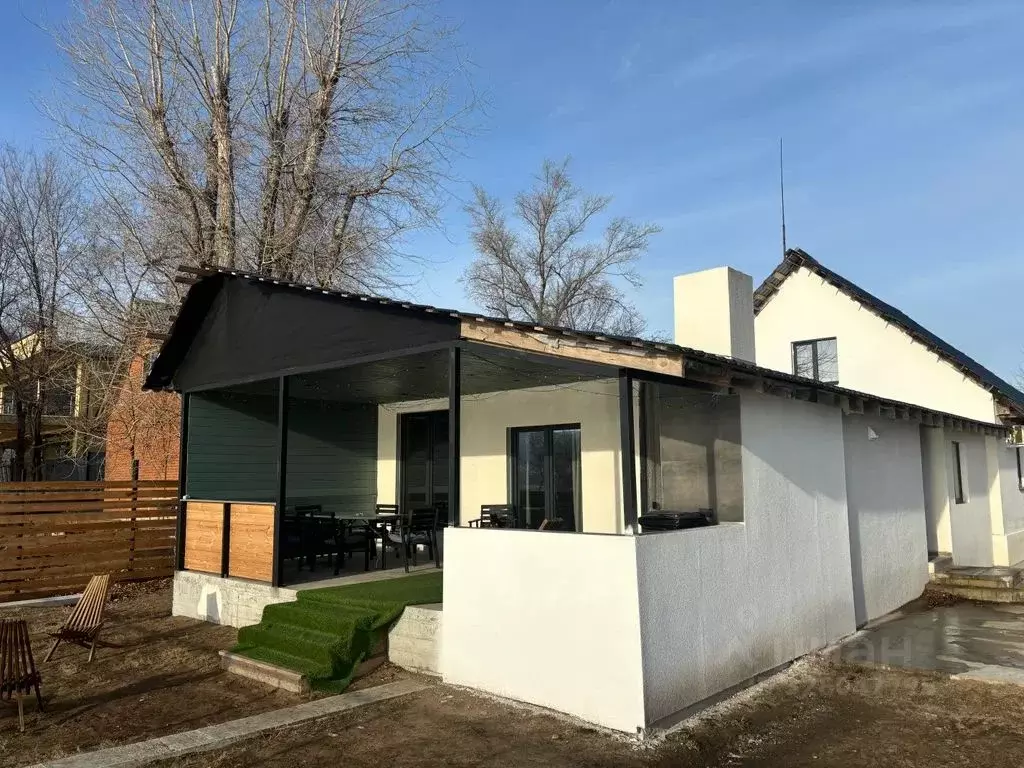 Дом в Самарская область, Тольятти Бурлацкая ул., 12 (177 м) - Фото 2