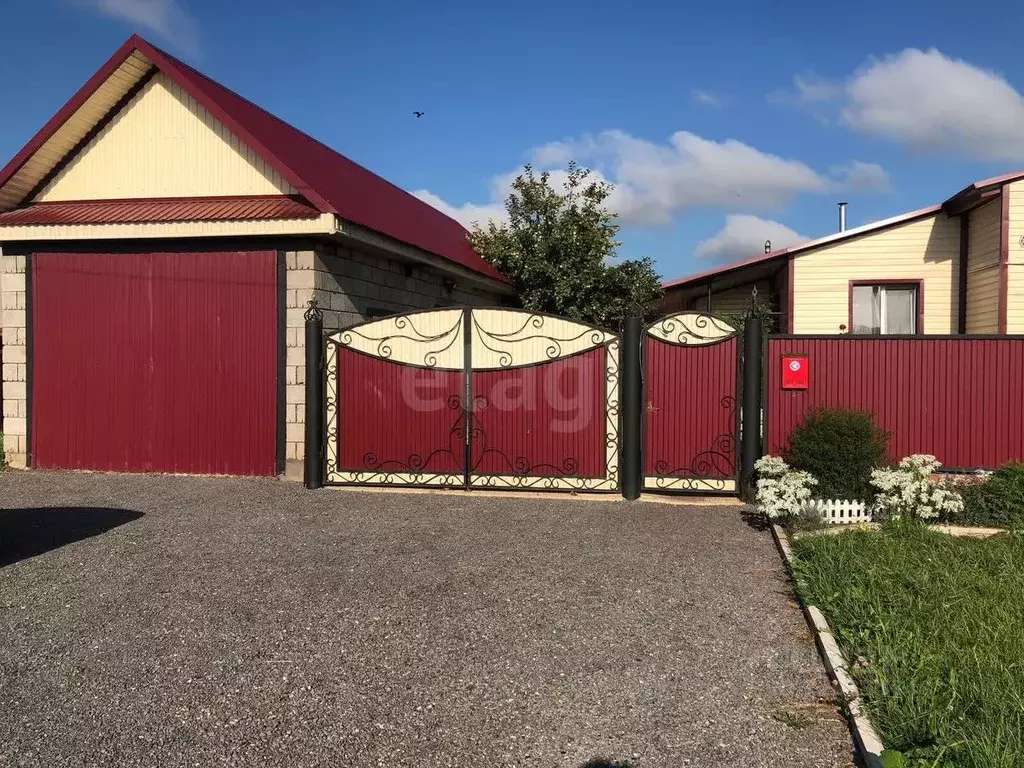 Дом в Башкортостан, Благоварский район, Языковский сельсовет, с. ... - Фото 2