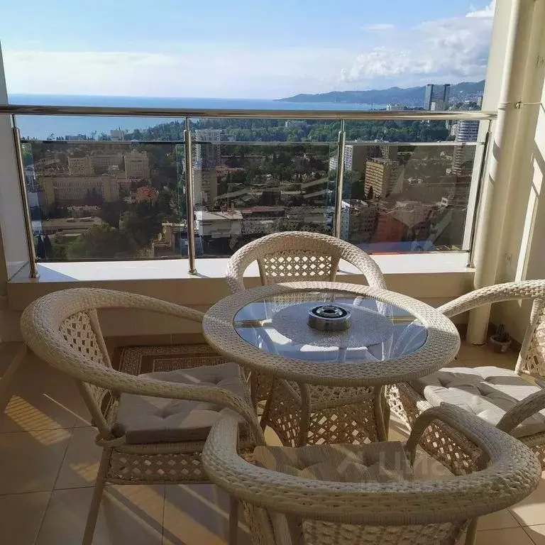 2-к кв. Краснодарский край, Сочи Центральный мкр, ул. Первомайская, 19 ... - Фото 1