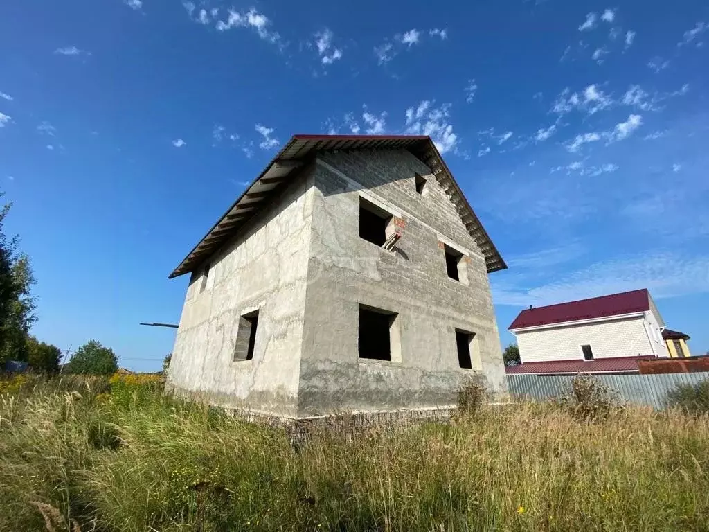 Дом в Калужская область, Калуга городской округ, д. Колюпаново  (290 ... - Фото 0