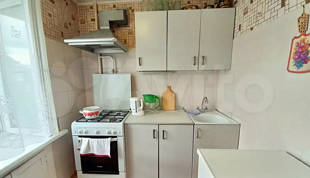 3-к. квартира, 60 м, 2/9 эт. - Фото 1