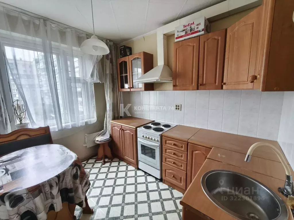 2-к кв. Челябинская область, Челябинск Октябрьская ул., 7 (49.7 м) - Фото 1