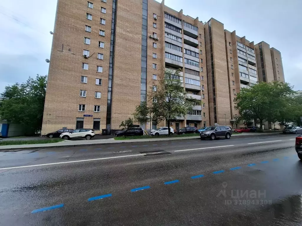 3-к кв. Москва ул. Барболина, 4 (70.7 м) - Фото 0