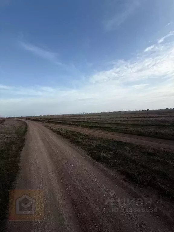 Участок в Крым, Сакский район, с. Штормовое  (100.0 сот.) - Фото 0