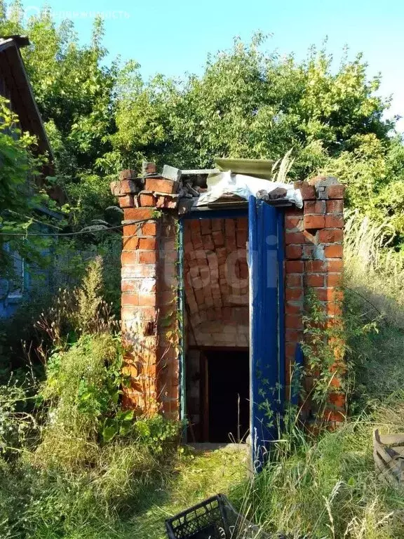 Дом в село Лобановка, Советская улица (42 м) - Фото 1