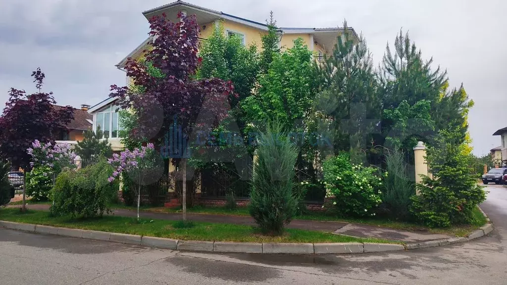 Дом 432,5 м на участке 10 сот. - Фото 0