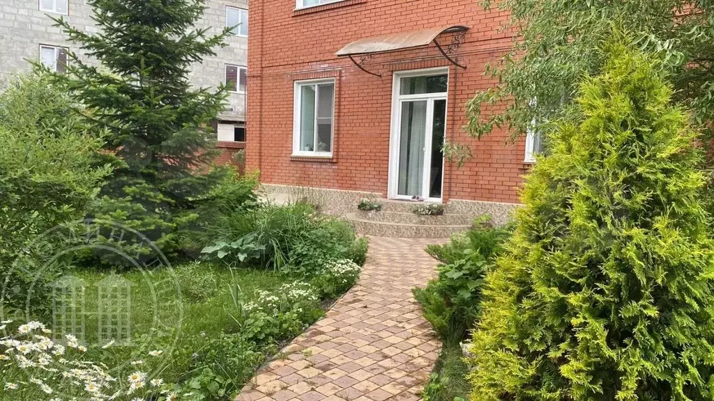 Коттедж 200 м на участке 12 сот. - Фото 1