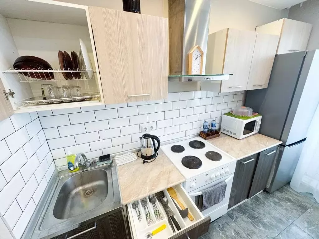 1-к кв. Московская область, Лобня ул. Колычева, 2 (31.0 м) - Фото 2