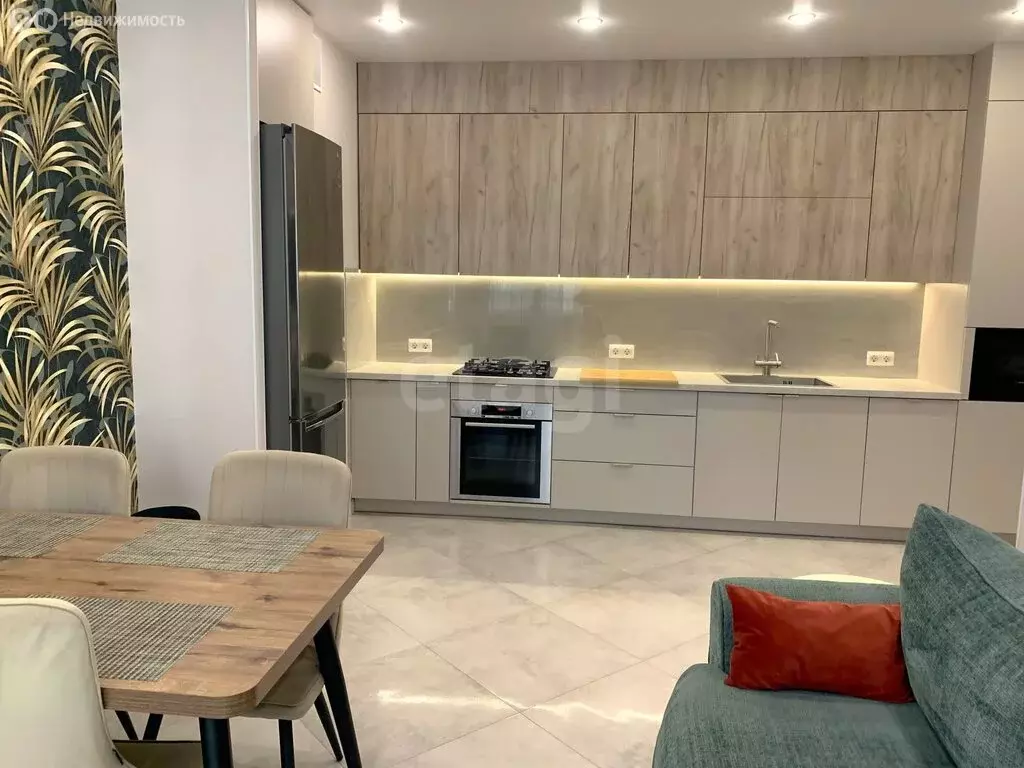 2-комнатная квартира: Калининград, улица Маршала Борзова, 107 (63 м) - Фото 2