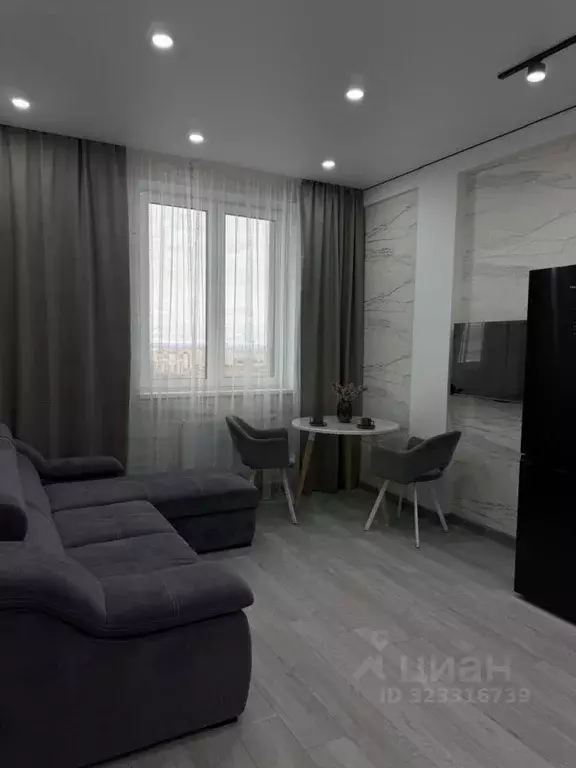 2-к кв. Татарстан, Нижнекамск просп. Шинников, 13В (44.4 м) - Фото 2