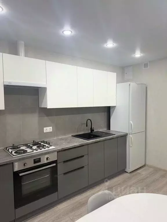 3-к кв. Татарстан, Казань ул. Академика Завойского, 7 (79.3 м) - Фото 2