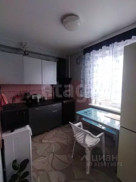 4-к кв. Удмуртия, Сарапул ул. Степана Разина, 67 (68.7 м) - Фото 1