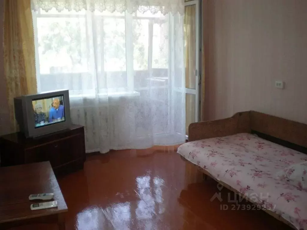 2-к кв. Краснодарский край, Ейск Первомайская ул., 191/1 (46.0 м) - Фото 1