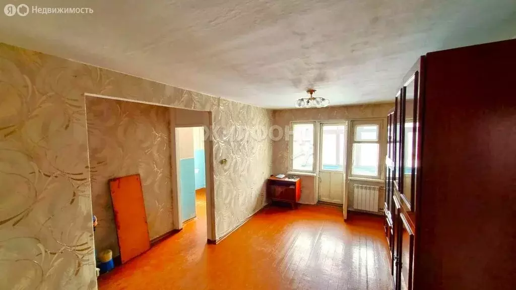 3-комнатная квартира: Новокузнецк, проспект Дружбы, 40 (57.2 м) - Фото 1