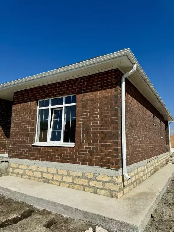 Дом в Ставропольский край, Михайловск Шпаковский район, ул. Сергея ... - Фото 2