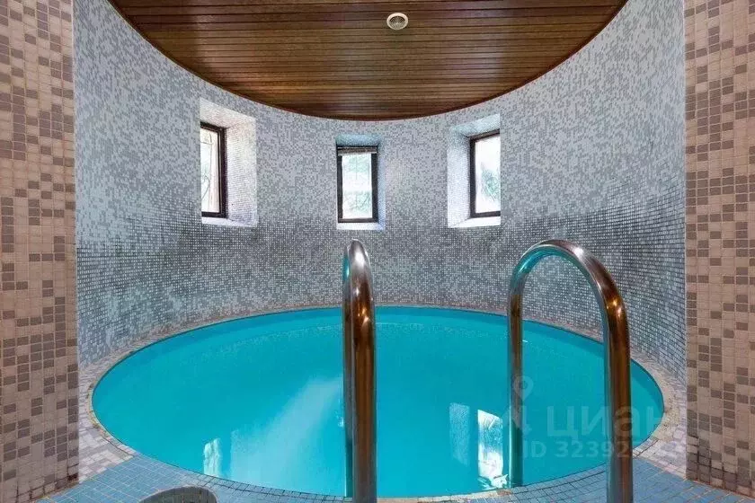 Дом в Московская область, Химки Клязьма-Старбеево мкр, Международный ... - Фото 1