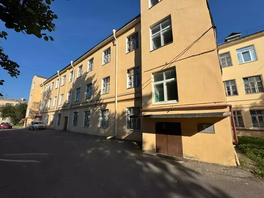 Комната Санкт-Петербург пос. Стрельна, Фронтовая ул., 1 (13.0 м) - Фото 1