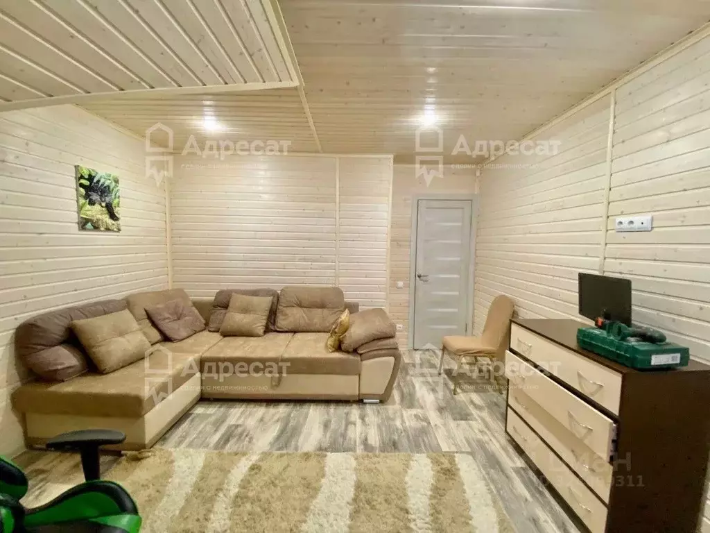 Дом в Волгоградская область, Волжский Энергетик СНТ, ул. 10-я (150 м) - Фото 1