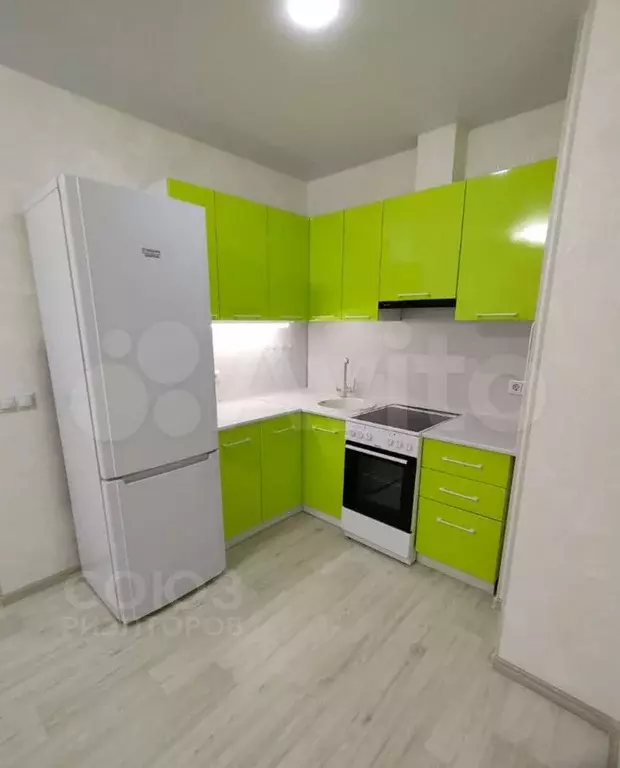 3-к. квартира, 46 м, 8/10 эт. - Фото 0