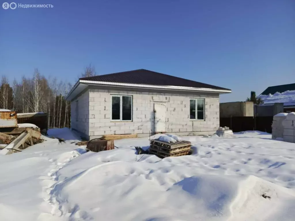 Дом в посёлок Рощино, Советская улица, 9 (109 м) - Фото 0