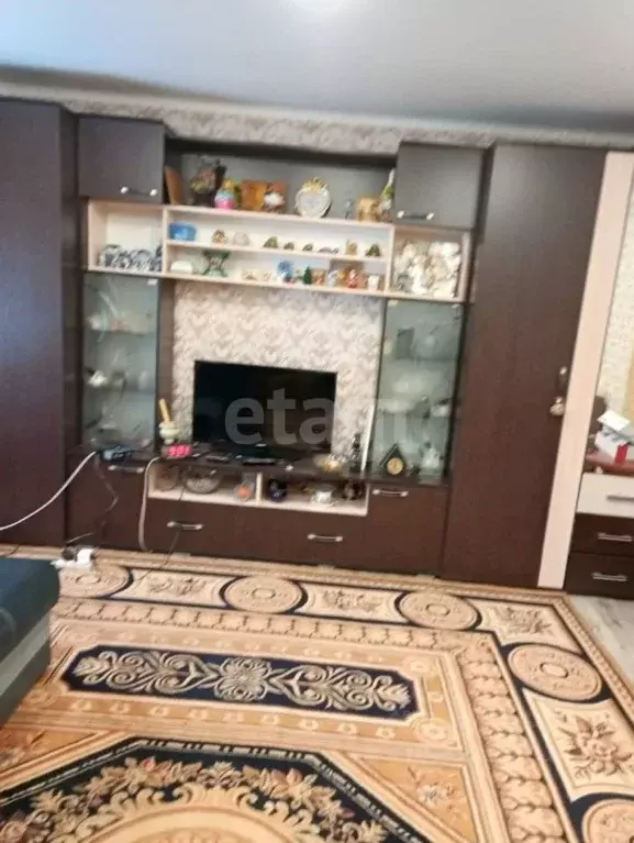 Дом в Курская область, Конышевский район, Машкинский сельсовет, с. ... - Фото 1