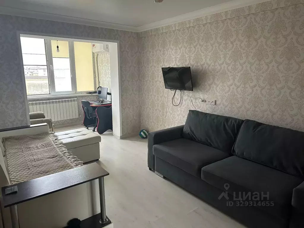1-к кв. Дагестан, Каспийск ул. Зейнудина Батманова, 16 (48.0 м) - Фото 1