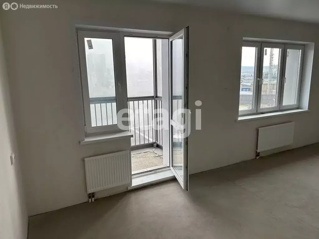 Квартира-студия: Красноярск, улица Авиаторов, 3 (47 м) - Фото 1