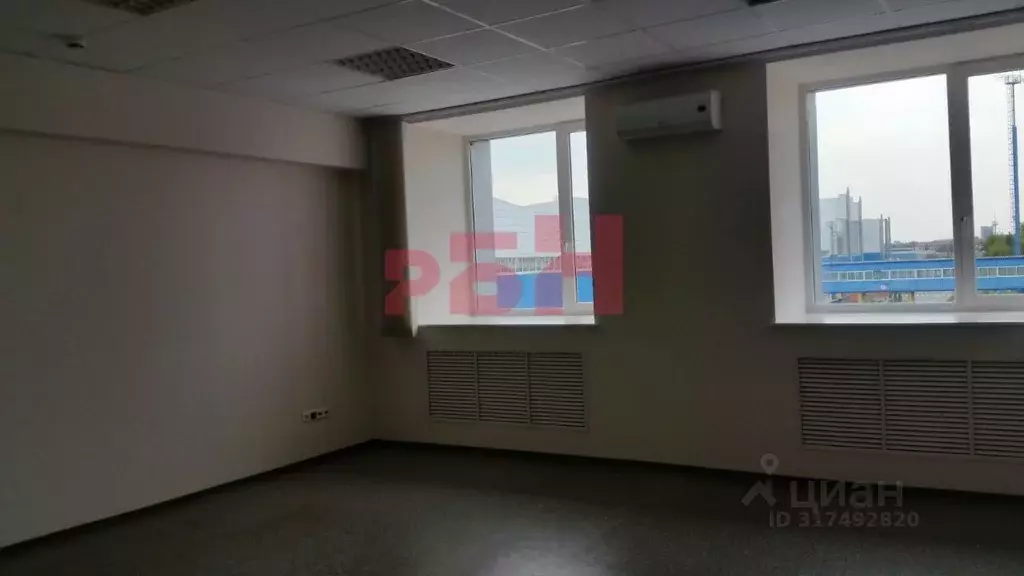 Офис в Тюменская область, Тюмень ул. Республики, 252к6 (47 м) - Фото 0