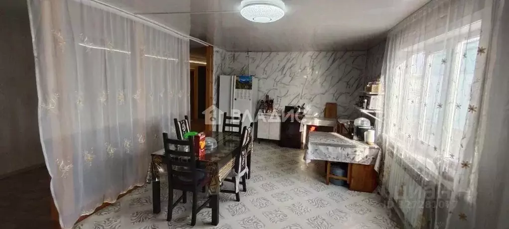 Дом в Бурятия, Иволгинский район, Иволгинское с/пос, с. Иволгинск ул. ... - Фото 2