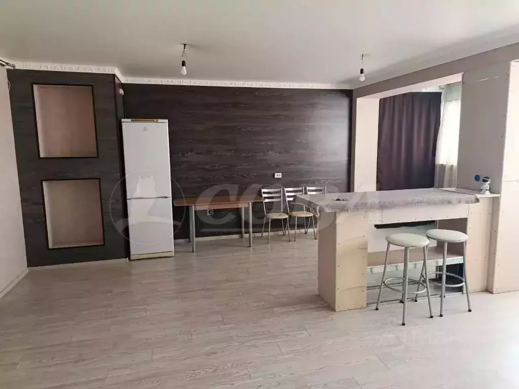 2-к кв. Тюменская область, Тюмень бул. Бориса Щербины, 22 (90.0 м) - Фото 1