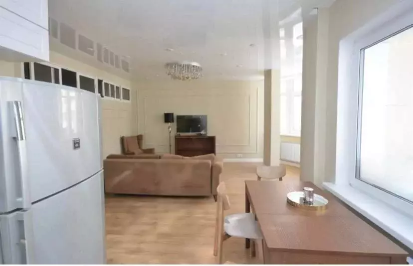 Квартира, 3 комнаты, 76 м - Фото 0