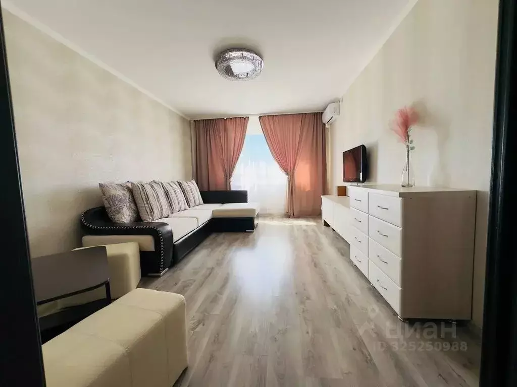 1-к кв. Тюменская область, Тюмень Широтная ул., 192к1 (43.0 м) - Фото 1