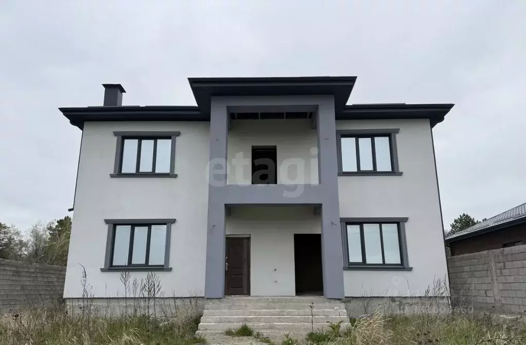 Дом в Ставропольский край, Ессентуки Восточный мкр,  (340 м) - Фото 1