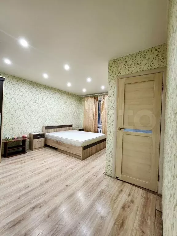 1-к. квартира, 32 м, 4/5 эт. - Фото 0