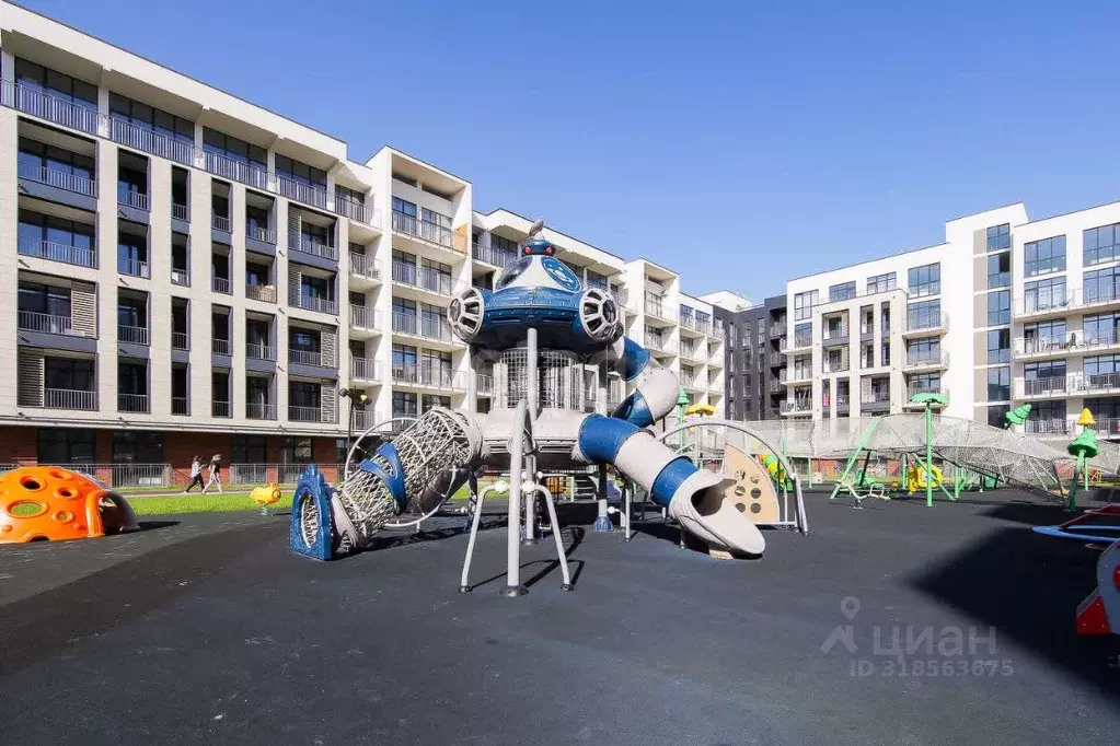 2-к кв. Калининградская область, Зеленоградск ул. Гагарина, 87 (73.5 ... - Фото 1