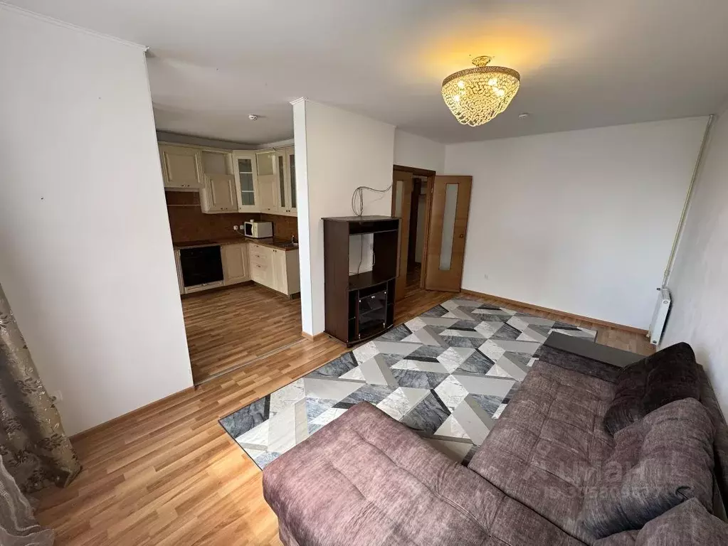 2-к кв. Свердловская область, Екатеринбург ул. М.Н. Михеева, 8 (64.0 ... - Фото 2