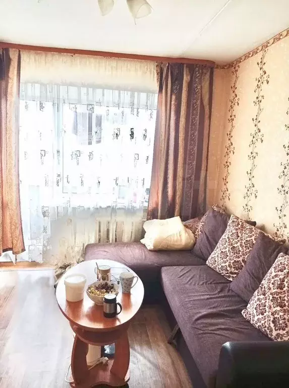 Комната 12,5 м в 6-к., 5/5 эт. - Фото 0