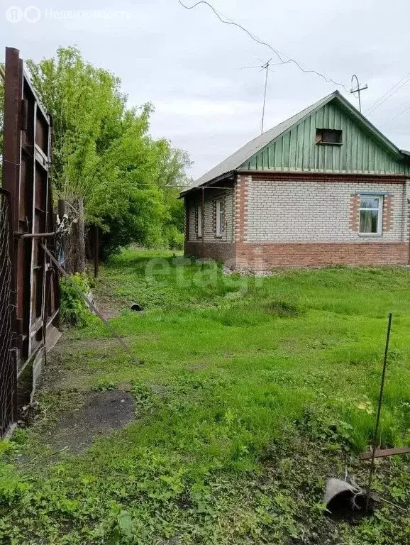 Дом в Совхозный сельсовет, станция Сельская, Центральная улица (65 м) - Фото 1