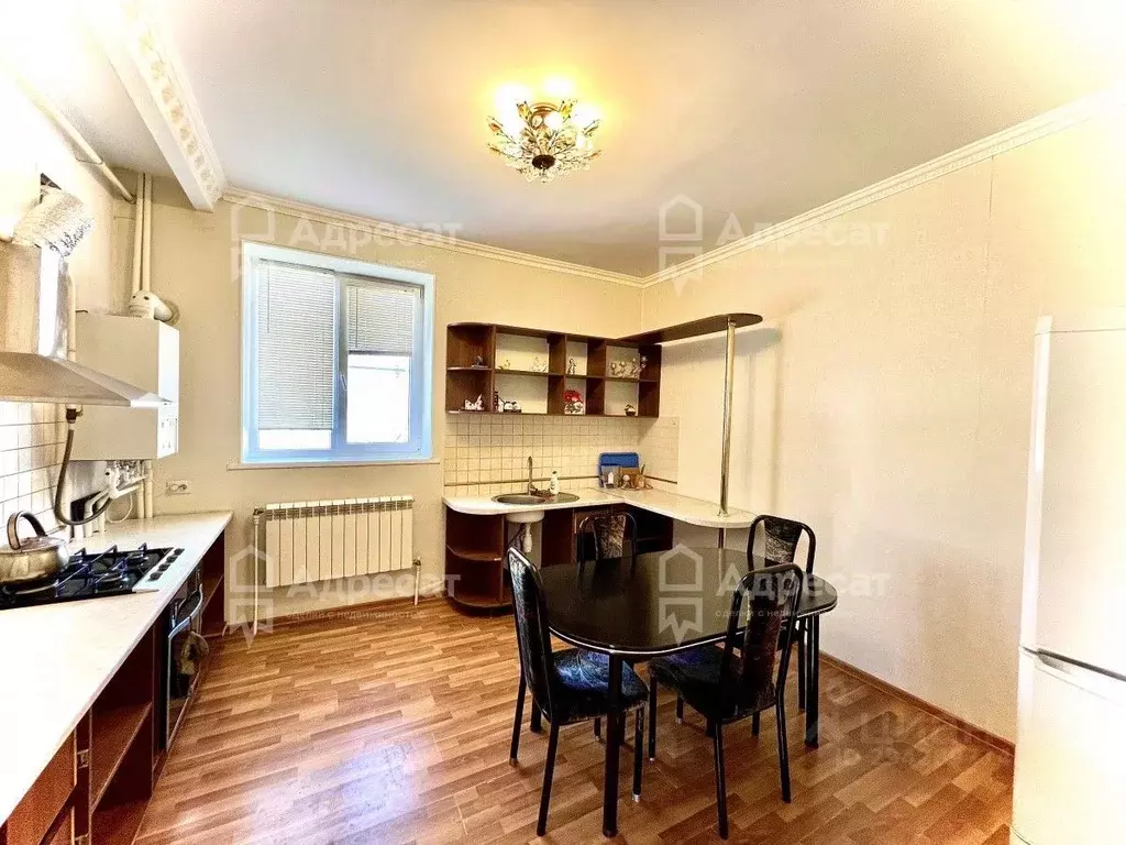 Дом в Волгоградская область, Волгоград Жилгородок мкр, ул. Николая ... - Фото 1