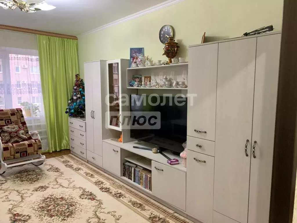 3-комнатная квартира: Армавир, 8-й микрорайон, 3/1 (68 м) - Фото 1