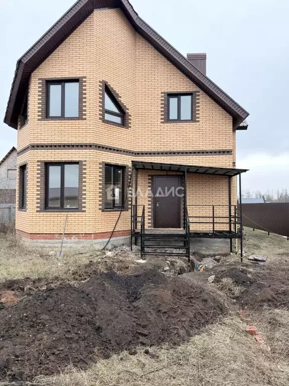 Дом в Башкортостан, Стерлитамакский район, Отрадовский сельсовет, д. ... - Фото 1