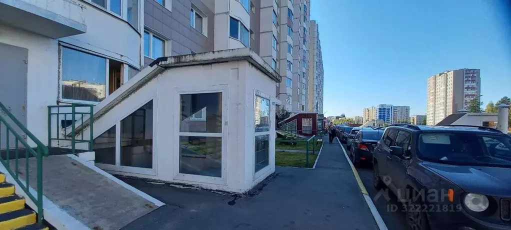 Помещение свободного назначения в Ханты-Мансийский АО, Сургут ул. ... - Фото 1