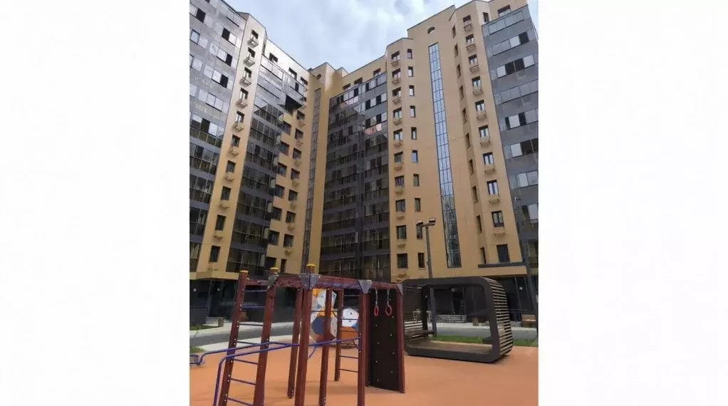 4-к кв. Москва пос. Воскресенское, 41к2 (92.1 м) - Фото 1