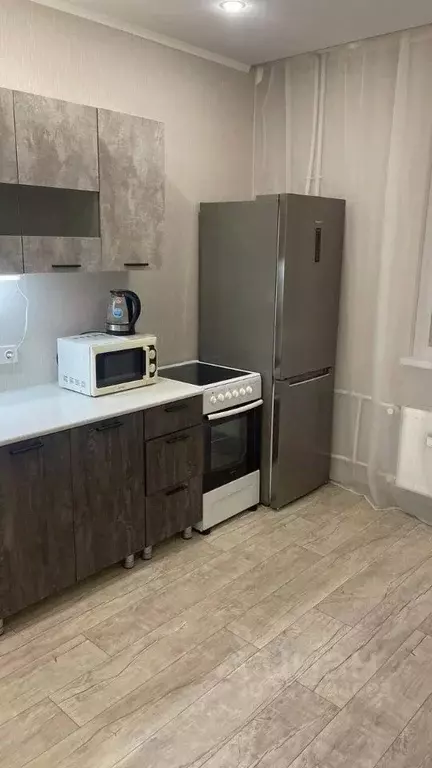 1-к кв. Оренбургская область, Оренбург ул. Фронтовиков, 8/3 (32.9 м) - Фото 1