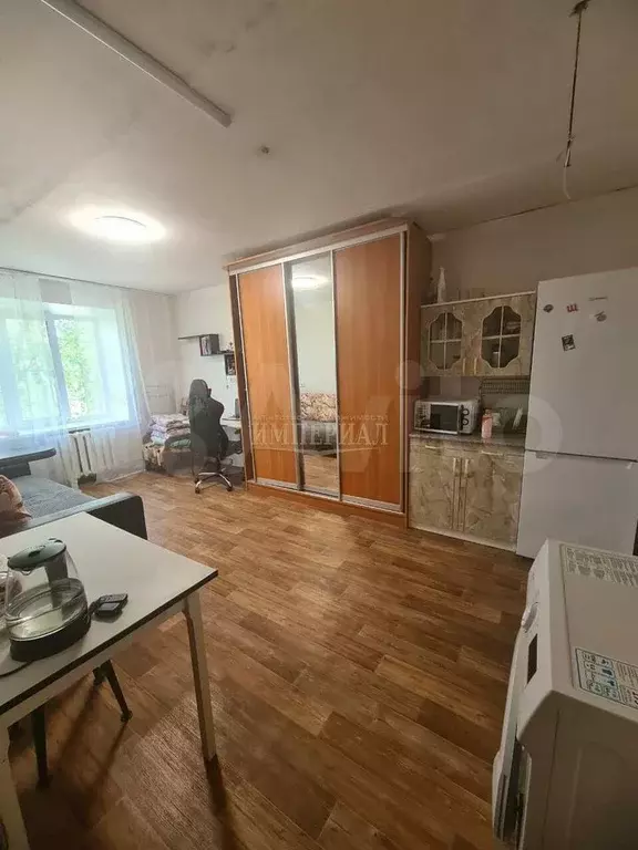 Комната 18 м в 4-к., 4/5 эт. - Фото 1