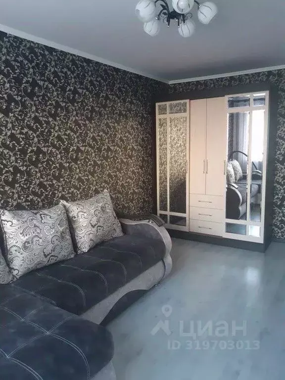 1-к кв. Омская область, Омск ул. Масленникова, 62 (24000.0 м) - Фото 0