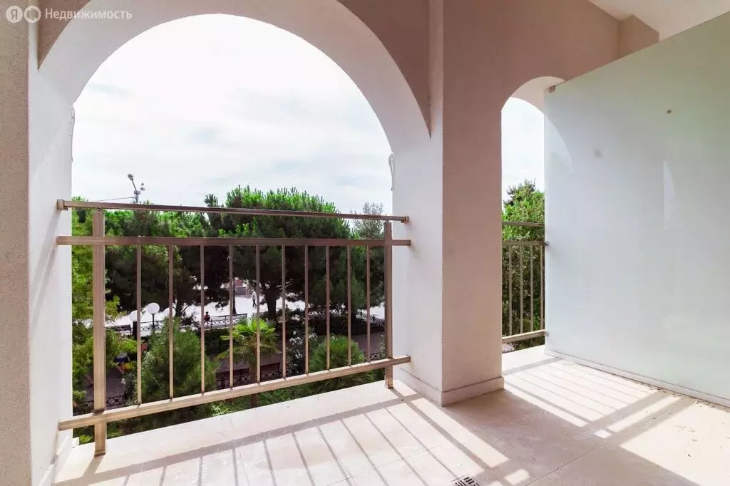 Квартира-студия: Алушта, улица Ленина, 17 (33.7 м) - Фото 2