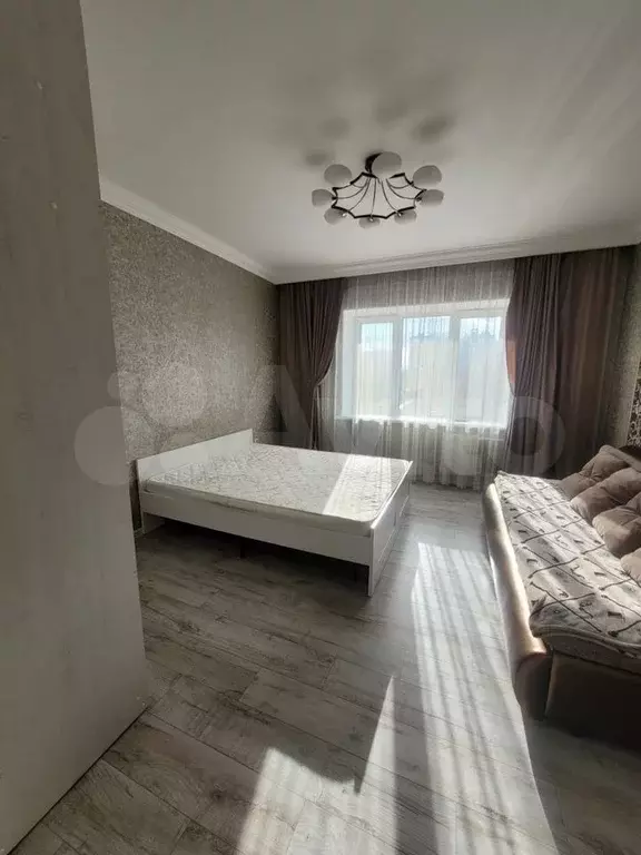 1-к. квартира, 38 м, 6/9 эт. - Фото 1